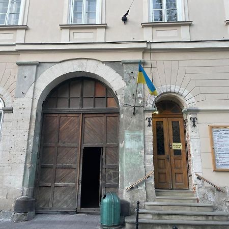 Apartment With The View Of The Opera House Львів Екстер'єр фото
